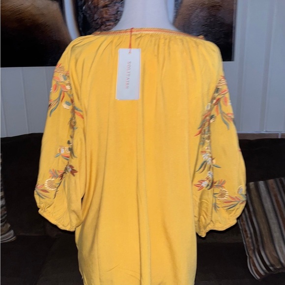 Solitare • Small • Boho • Yellow/Brown • Floral • Bird • Embroidery • Blouse - Picture 5 of 10